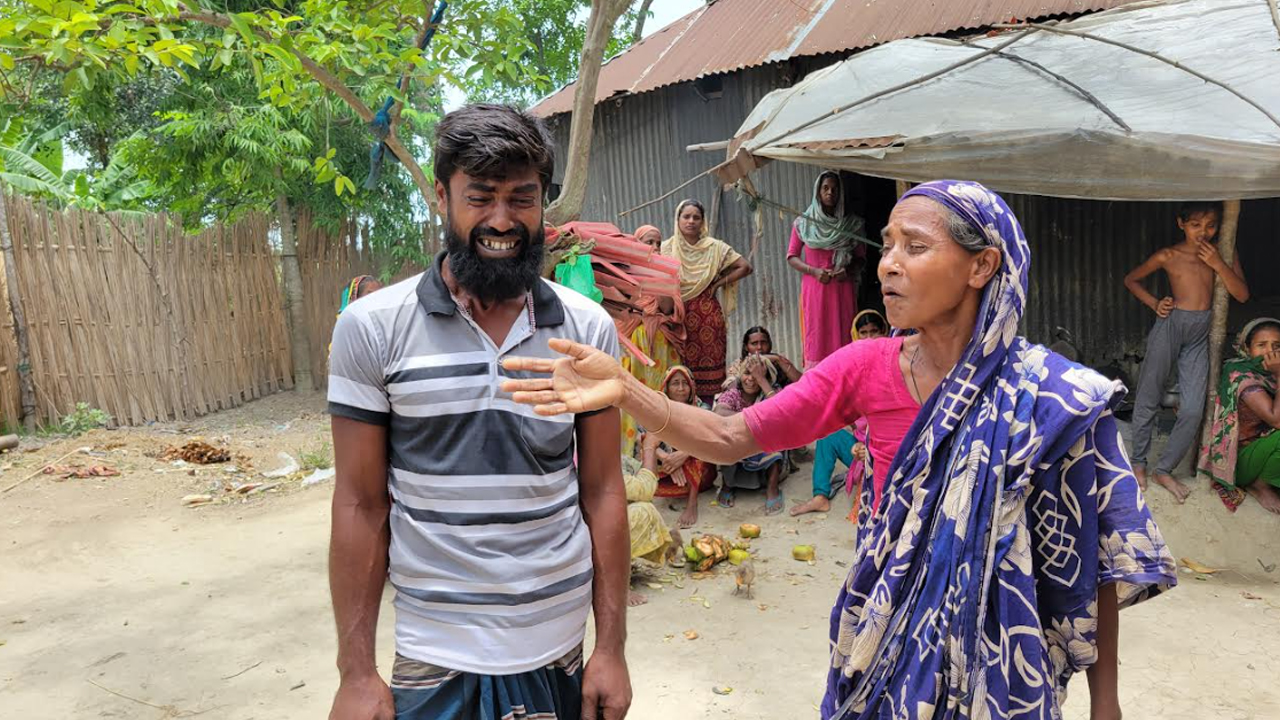 সন্তান হত্যার বিচার চেয়ে মামলা করে বিপাকে দিনমজুর বাবা