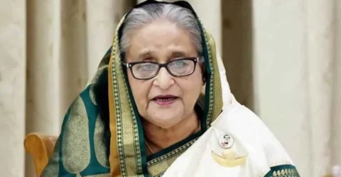 ক্ষতিগ্রস্ত দুর্যোগ ব্যবস্থাপনা ও সেতু ভবন পরিদর্শনে প্রধানমন্ত্রী
