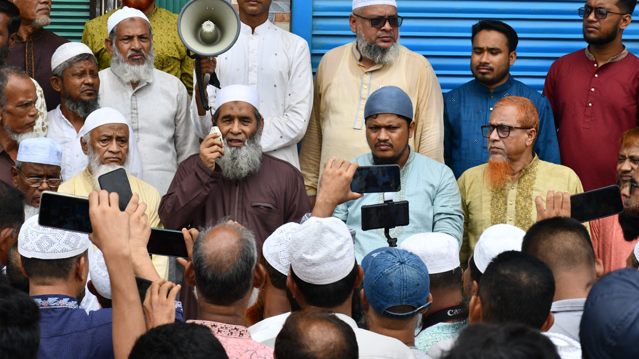 ‘অনেকে দেশকে অস্থিতিশীল করতে চায় তাদের রুখে দিন