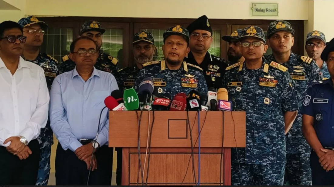 সেনা-নৌ-বিমান বাহিনী সবসময় জনগণের পাশে ছিল আছে এবং থাকবে: নৌ বাহিনী প্রধান