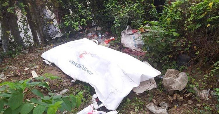 রাঙ্গুনিয়ায় মুরগির খামার থেকে যুবকের মরদেহ উদ্ধার