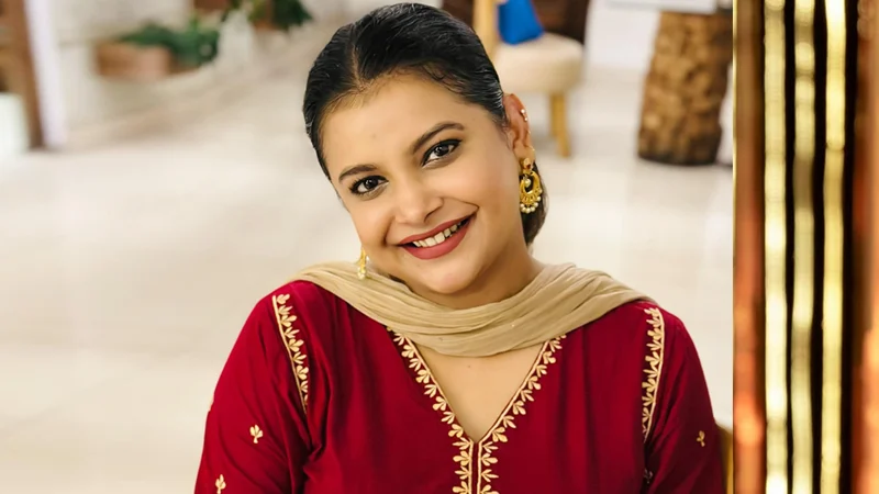অভিনেত্রী শবনম ফারিয়া এবার বিচারক হলেন
