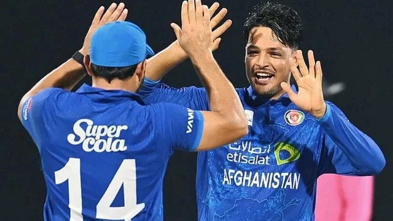 মুশফিকদের ধসিয়ে দেওয়া কে এই ঘাজনফার