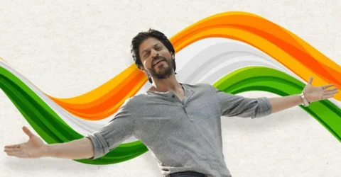 ঊনষাটেও চিরতরুণ শাহরুখ