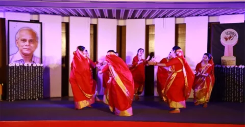 ‘নৃত্যাঞ্চল পদক’ পাচ্ছেন কুমকুম রানী