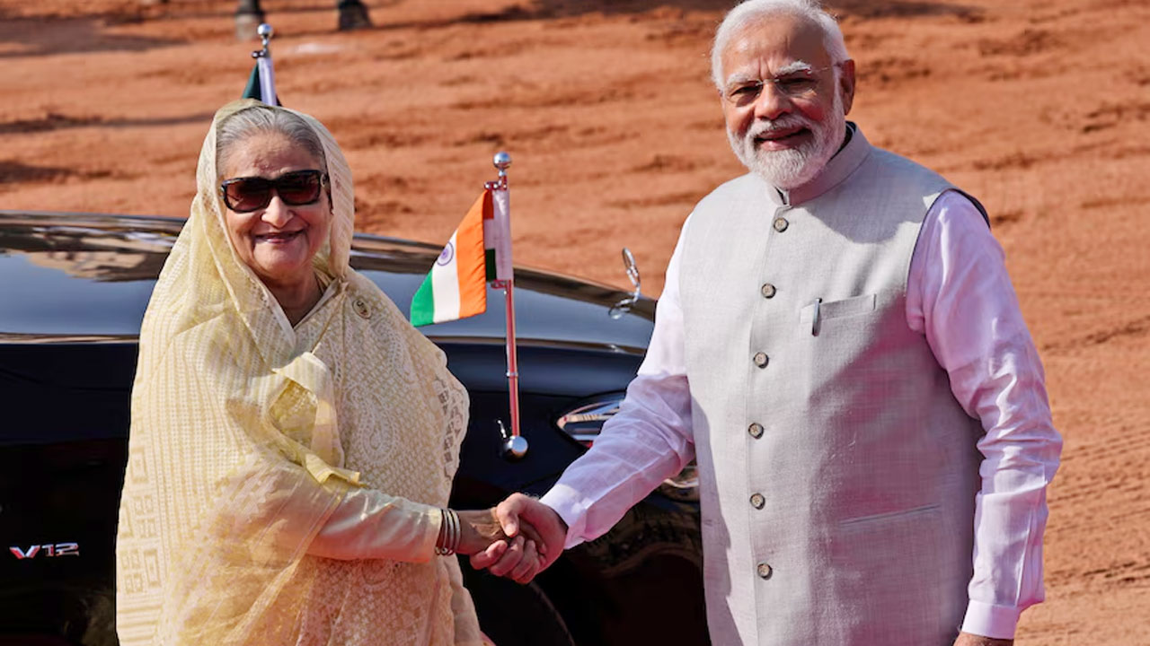 হাসিনা পালিয়ে দিল্লিতে, বাংলাদেশ-ভারত সম্পর্ক তলানিতে