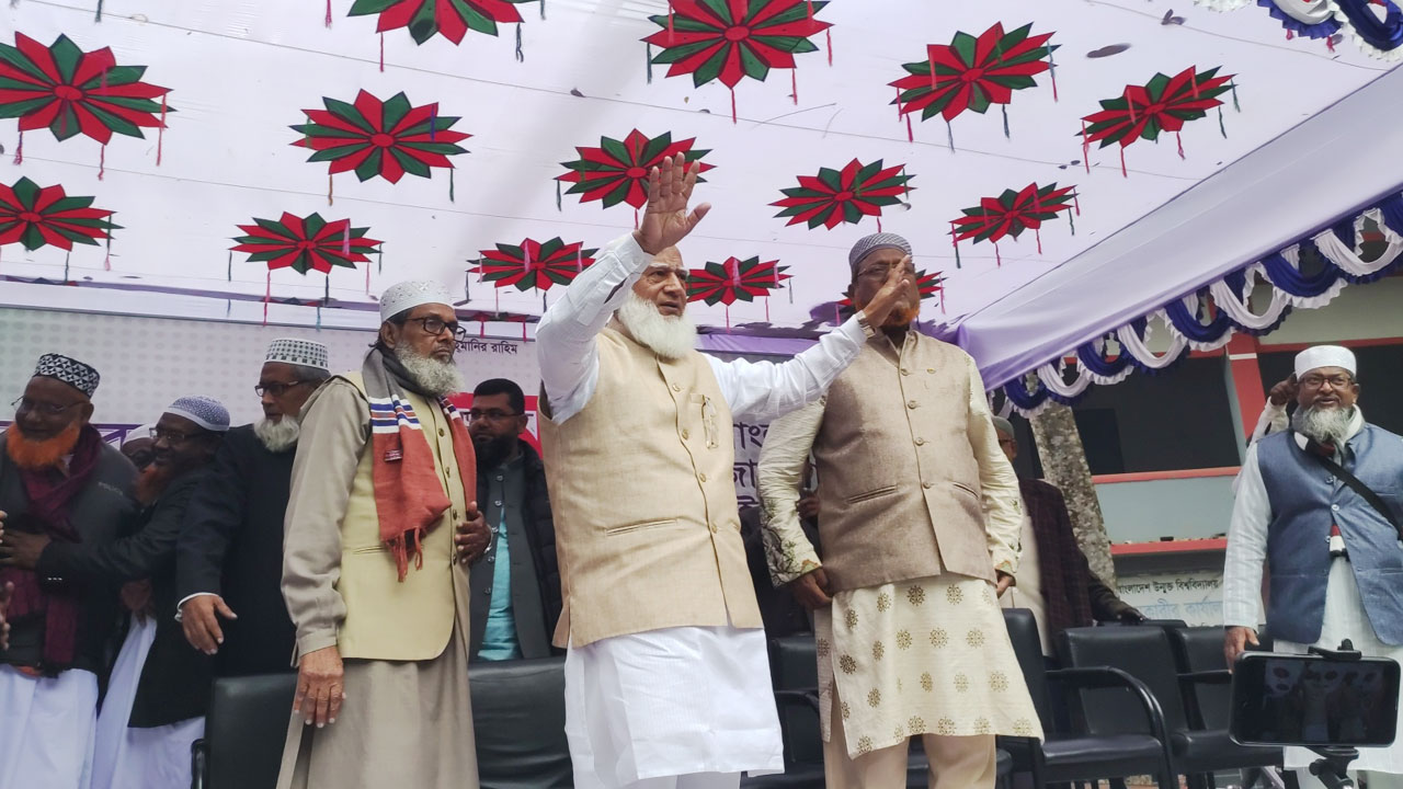 দিনাজপুরে জামায়াতের আমির বুক পেতে যারা জীবন দিতে পেরেছে তাদের হাতে দেশ নিরাপদ থাকবে