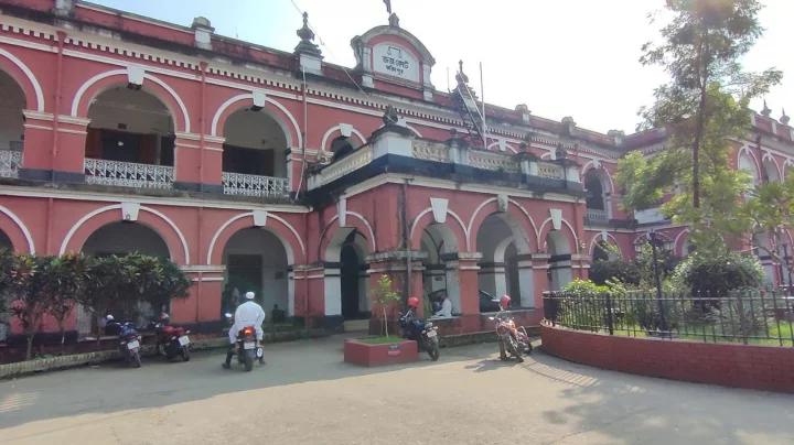 ১০ টাকার জন্য কুপিয়ে হত্যা, একজনের যাবজ্জীবন