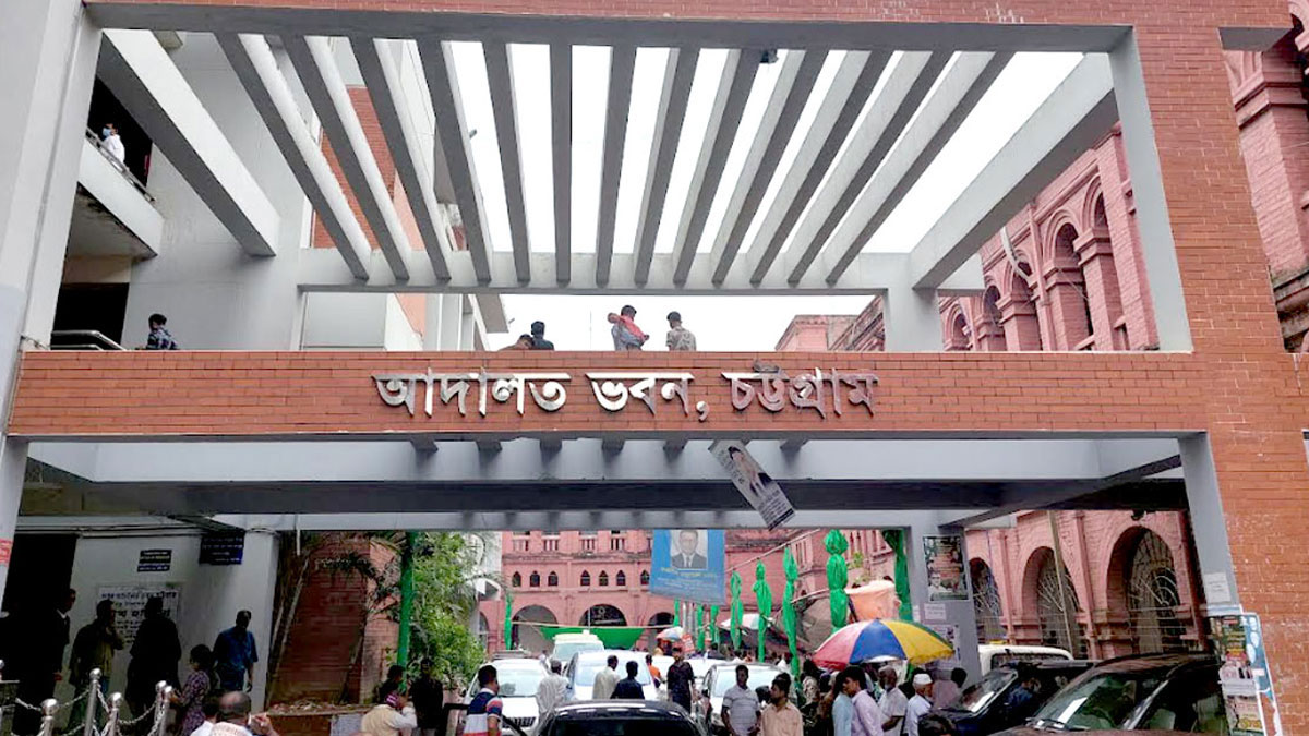 চিন্ময় কাণ্ডে আসামি হওয়া ৬৩ আইনজীবীর জামিন