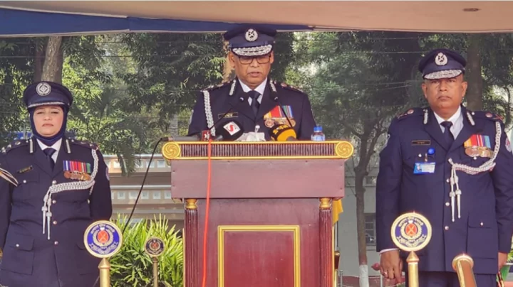 ‘পুলিশকে রাজনৈতিক প্রভাবমুক্ত করতে কাজ করছে সংস্কার কমিশন’