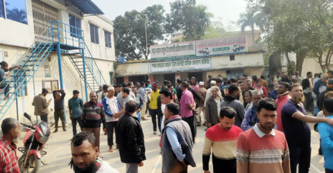 শ্রমিকদের কর্মবিরতি, ১৬ জেলায় জ্বালানি তেল সরবরাহ বন্ধ