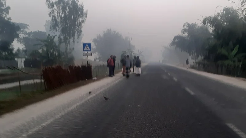 তেঁতুলিয়ায় চলছে তীব্র শৈত্যপ্রবাহ