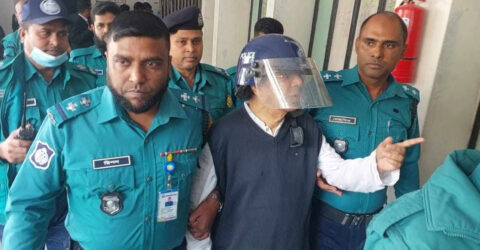 এবার দুদকের মামলায় গ্রেপ্তার সাবেক আইনমন্ত্রী আনিসুল হক