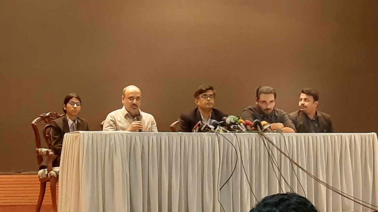 ‘আয়নাঘর’ পরিদর্শনের সময় আন্তর্জাতিক দুই মিডিয়া ছিল