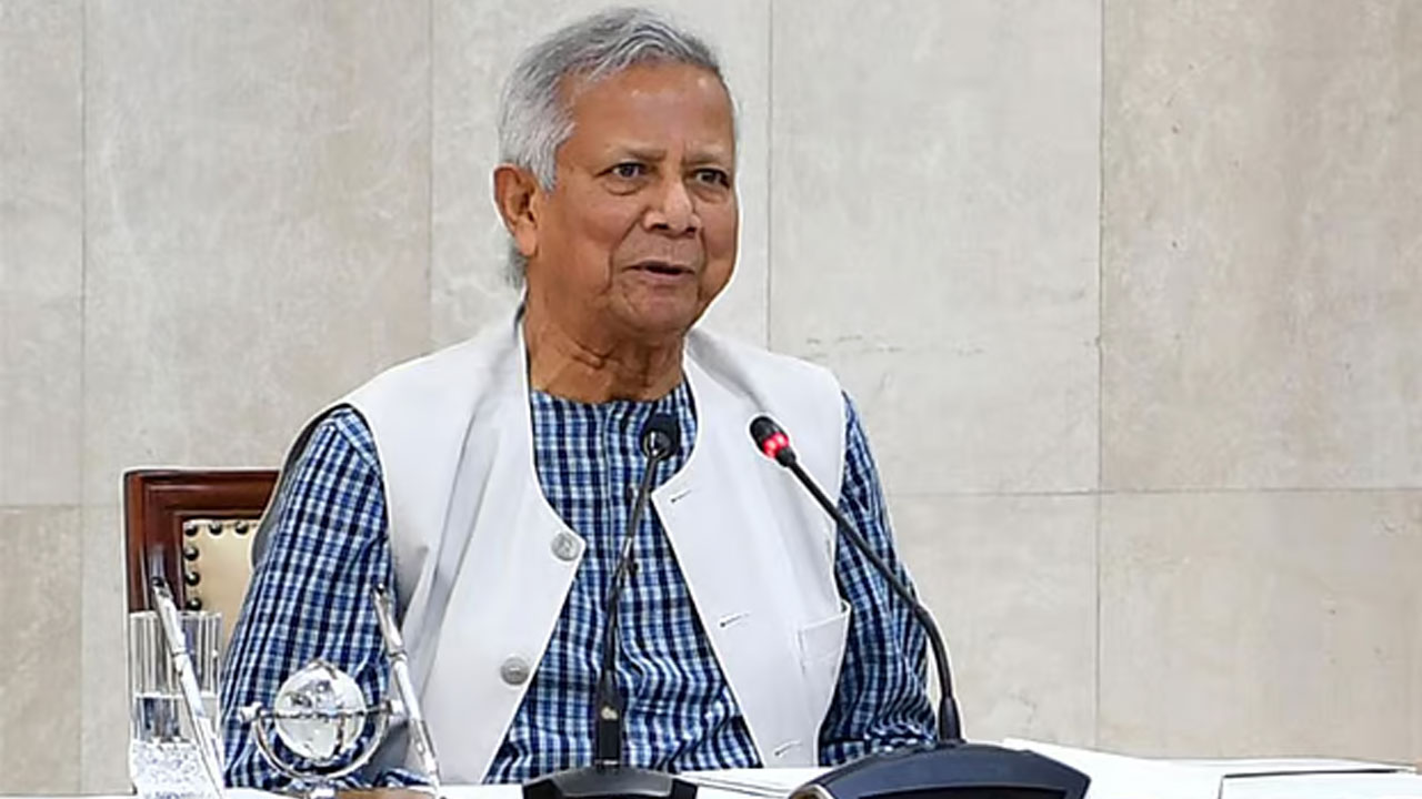 দুদিনের সফরে আমিরাত যাচ্ছেন প্রধান উপদেষ্টা