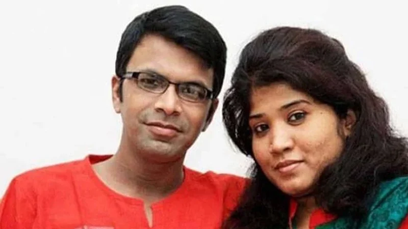 সাগর-রুনি ফটো অ্যাওয়ার্ড পেলেন ১০ আলোকচিত্রী