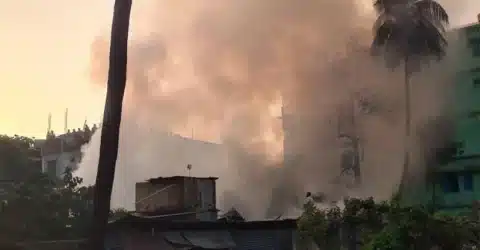 চট্টগ্রামে বসতবাড়িতে আগুনে ২ জন নিহত