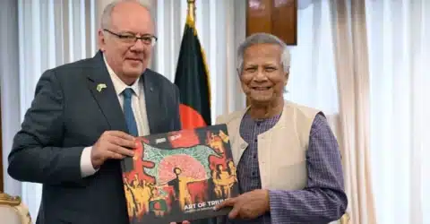 খেলাধুলার মাধ্যমে উরুগুয়েকে সেতুবন্ধ গড়ার আহ্বান প্রধান উপদেষ্টার