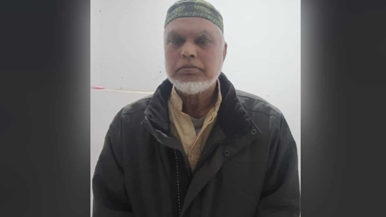 মানিকগঞ্জে সাবেক ইউপি চেয়ারম্যান গ্রেপ্তার