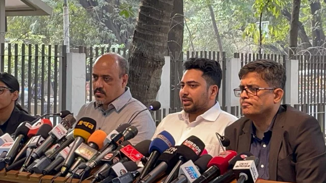 এখন রাজপথে থাকা বেশি প্রয়োজন, তাই পদত্যাগ করেছি: নাহিদ ইসলাম
