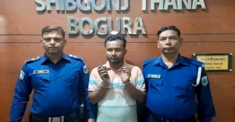 ফাঁদে ফেলে প্রেমিককে অপহরণের চেষ্টা, ভুয়া ডিবিসহ প্রেমিকা গ্রেপ্তার