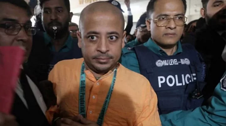 রাষ্ট্রদ্রোহের মামলায় চিন্ময় দাসকে জামিন দিতে হাইকোর্টের রুল