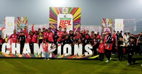 ইতিহাস গড়ে বিপিএল চ্যাম্পিয়ন বরিশাল