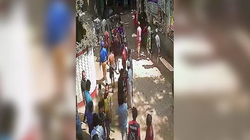 ৯ ইউপি সদস্যকে মারধর, পরিষদ থেকে তাড়িয়ে দিলেন বিএনপি নেতারা