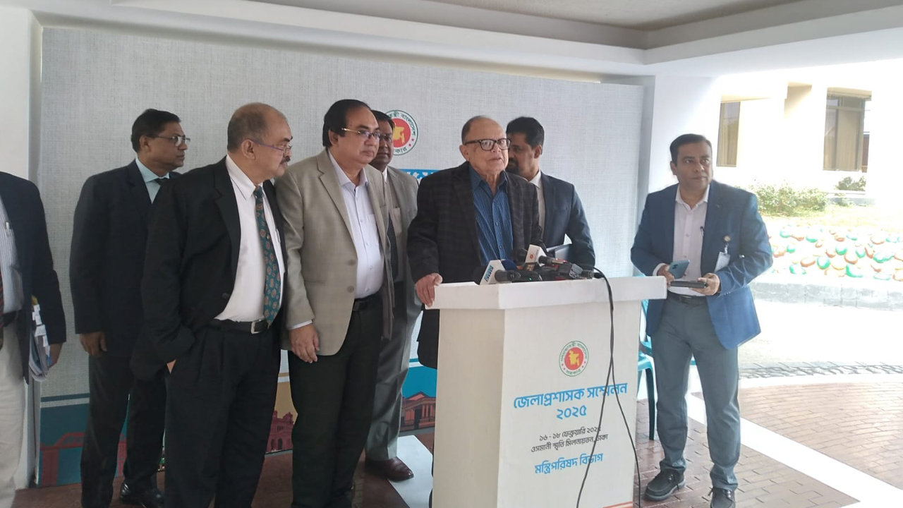 শিগগিরই সারা দেশের ভূমি ব্যবস্থাপনা ডিজিটাল হবে : ভূমি উপদেষ্টা