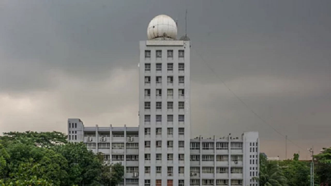 রাতের তাপমাত্রা বাড়বে ২ ডিগ্রি