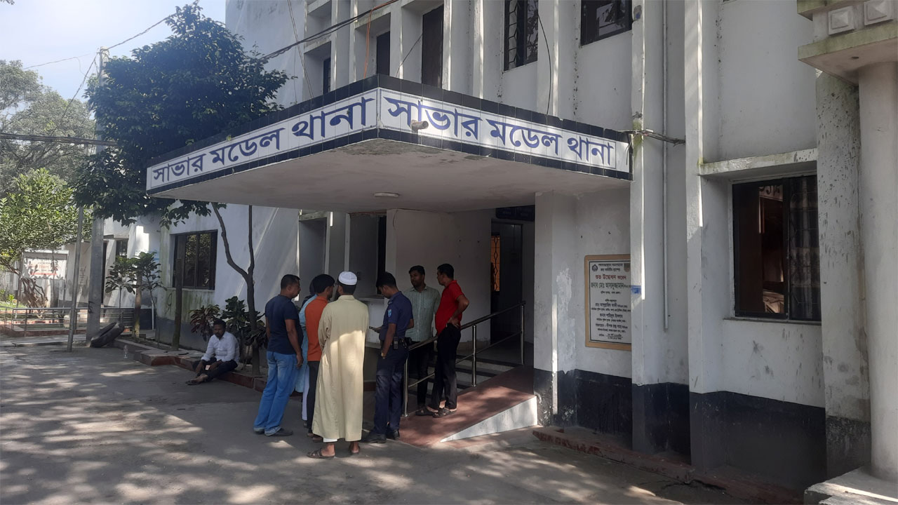 সাভারে ট্রাকের হেলপারের রহস্যজনক মৃত্যু, মাথায় আঘাতের চিহ্ন