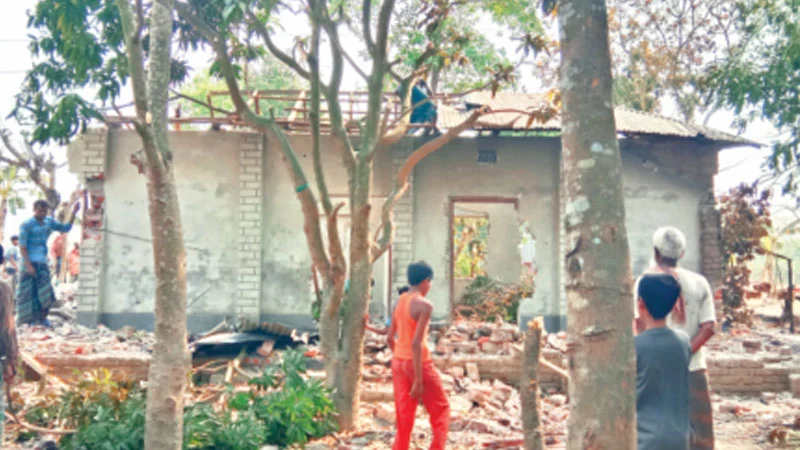 স্বামী, শ্বশুরসহ অপরাধীদের ফাঁসি চান আছিয়ার বোন