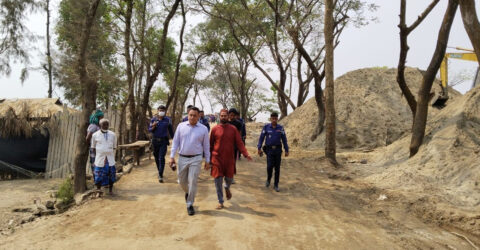 মেঘনার পাড়ে অবৈধ বালুর ব্যবসা, ১০ লাখ টাকা জরিমানা