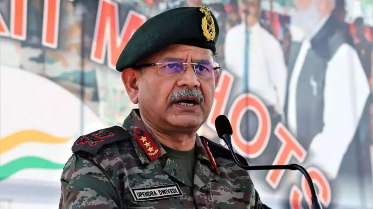 মন্তব্য ভারতীয় সেনাপ্রধানের বাংলাদেশে সরকার বদলালে ভারতের সঙ্গে সম্পর্কের পরিবর্তন হতে পারে