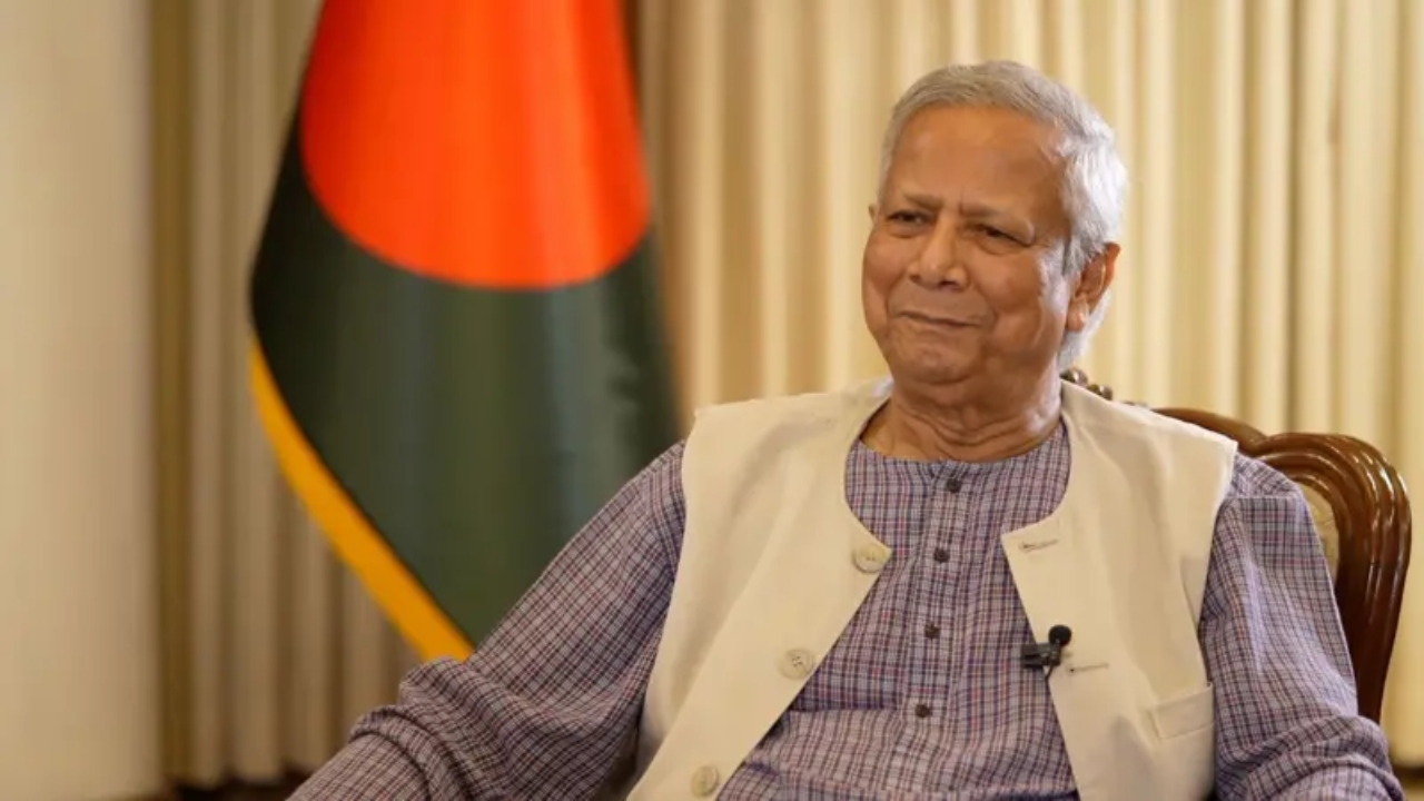 বিবিসি বাংলাকে ড. ইউনূস পলাতক দলটি দেশকে অস্থিতিশীল করার সর্বাত্মক চেষ্টা করছে