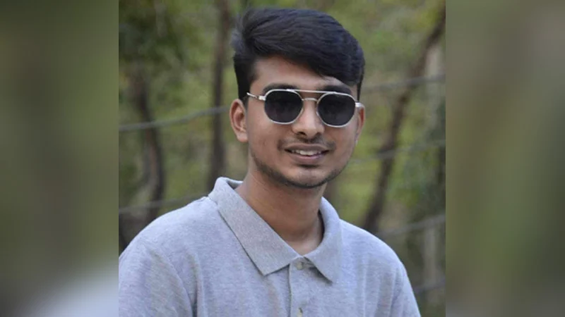 চাঁদা দাবির ‘সত্যতা’ পাওয়ায় ছাত্রসংসদ নেতা অপুর পদ স্থগিত