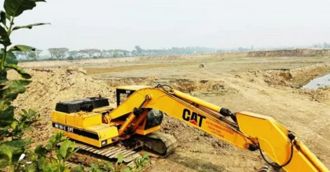 টাকা দিলেই অবৈধ পুকুর খনন বৈধ হয়ে যায়