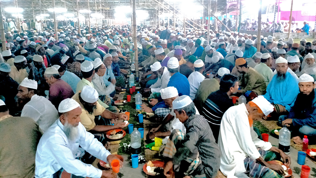 একসঙ্গে ইফতার করেন ৬ হাজার রোজাদার, চলবে মাসব্যাপী