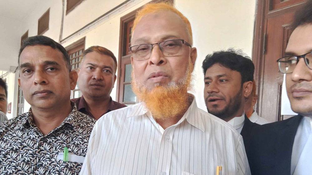 রায়ে সন্তুষ্ট, দ্রুত কার্যকর চান আবরার ফাহাদের বাবা