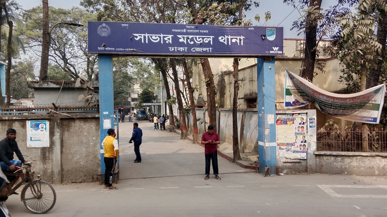 সেই নারী পুলিশকে মারধরের ঘটনায় বিএনপি নেতার গাড়ি চালক আটক
