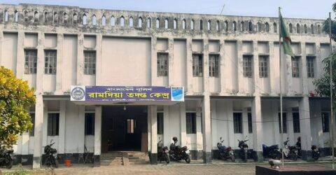 গোপালগঞ্জে ধানের জমিতে পানি দেওয়া নিয়ে সংঘর্ষে নারী নিহত