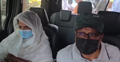 তামিমকে দেখতে হাসপাতালে সাকিবের বাবা-মা