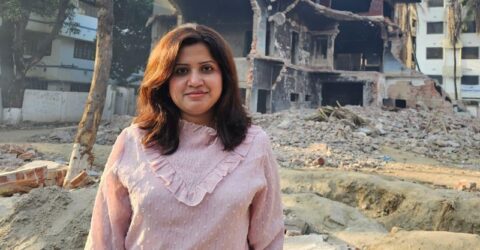 ধানমন্ডি ৩২-এ ভাঙা বাড়ির সামনে দাঁড়িয়ে যা বললেন ন্যান্সি