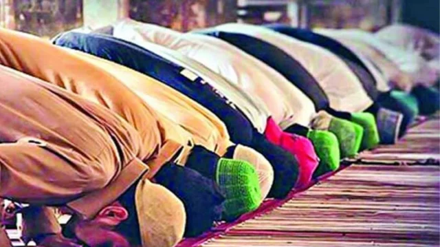 তারাবির নামাজ না পড়লে রোজা হবে?