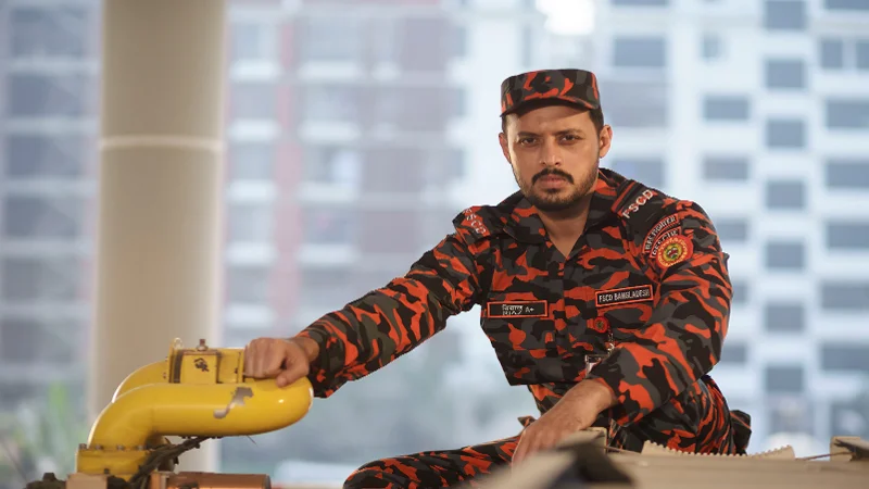 জীবনের ঝুঁকি নিয়ে আগুন নিভিয়েছি: ইরফান