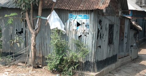 ভুলে প্রতিপক্ষ ভেবে হামলা-ভাঙচুর-লুটপাট