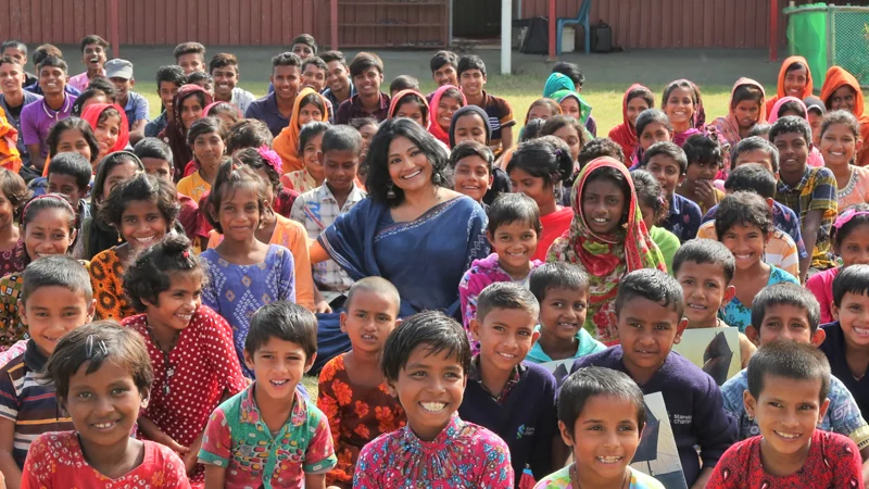 নেতৃত্ব তার কাছেই যাওয়া উচিত যার মধ্যে সম্ভাবনা রয়েছে: রুনা খান