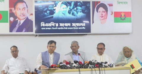 সংবাদ সম্মেলনে মির্জা ফখরুল নির্বাচন-সংস্কার নিয়ে অনাবশ্যক বিতর্কের কোনো অবকাশ নেই