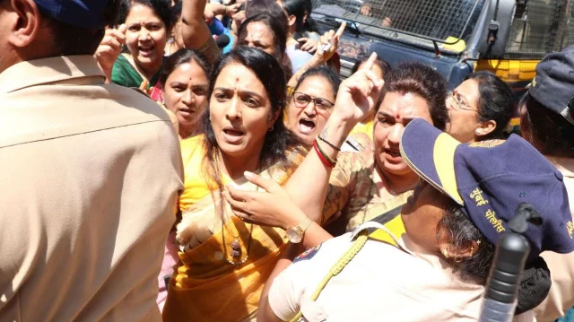 নারীদের ১টা করে খুনের অনুমতি দেওয়া হোক, দাবি ভারতীয় নেত্রীর