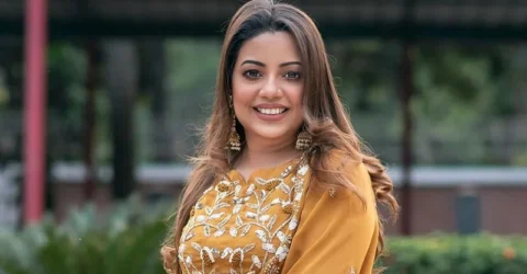 বন্ধুগো শোনো…